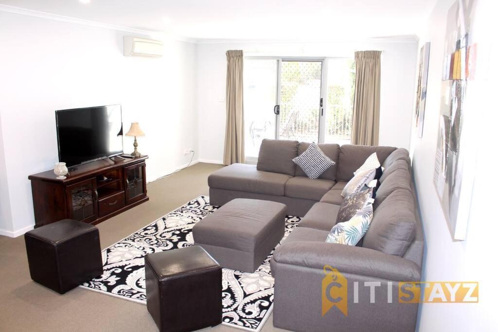 شقة Comfortable & Spacious -2Bd 2Bth - Braddon كنبرا المظهر الخارجي الصورة